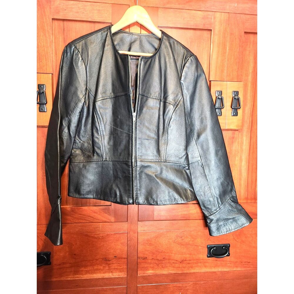 Shape Fx Black Leather Jacket Collarless Zip Closure Flared Cuffs Womens Size 18